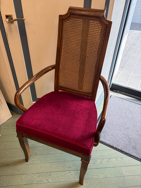 ドレクセルのアームチェアー張替え後